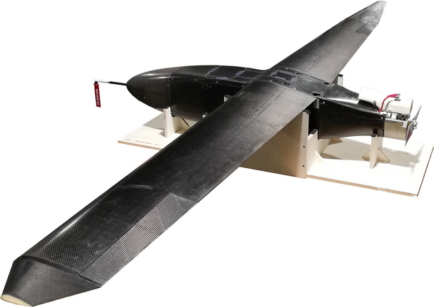 carbon fibre aircraft-600
